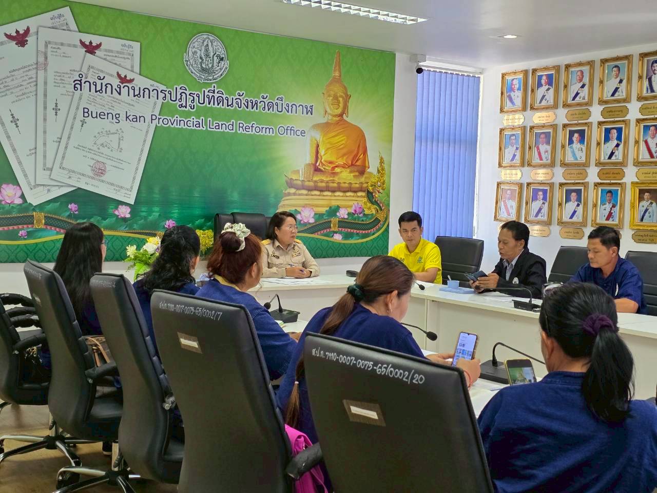 title - ประชุมให้คำแนะนำและชี้แจงรายละเอียดและขั้นตอนการดำเนินงาน วิธีการเสนอที่ดินเอกชนให้ ส.ป.ก.จังหวัด